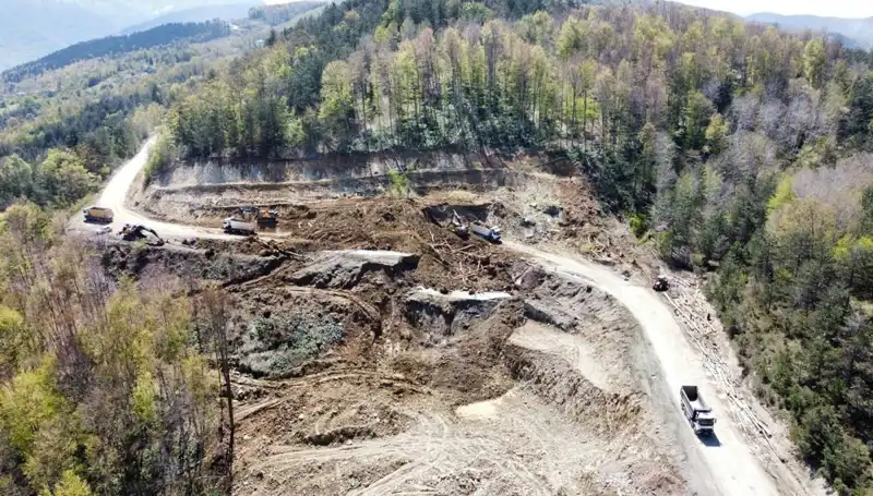 Kastamonu-Çatalzeytin Karayolunda Heyelan: Seyahatleri Olumsuz Etkileyen Doğa Olayı