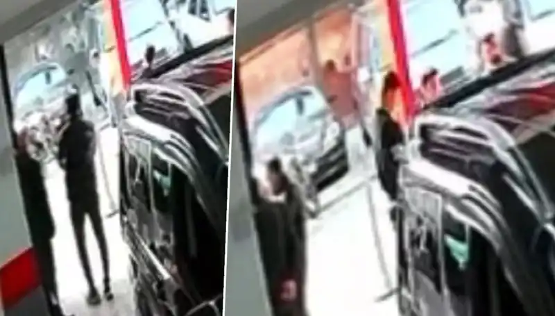 İstanbul'da Galeriye Şok Saldırı: El Yapımı Patlayıcı Kullanıldı