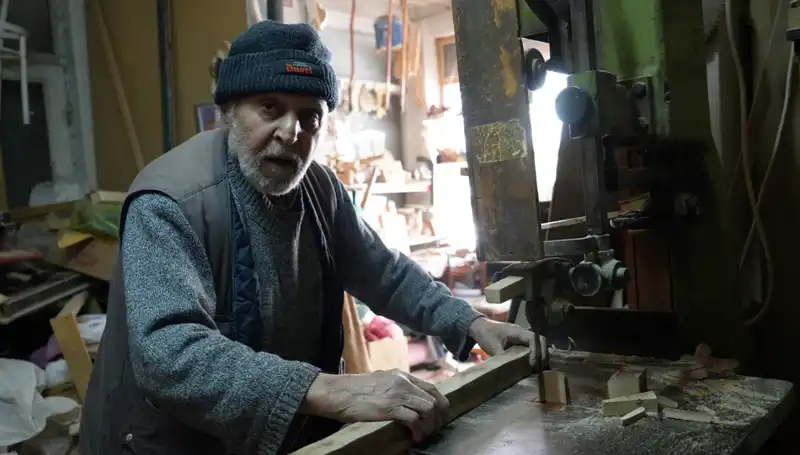 87 Yaşındaki Usta: Geleneksel El Sanatlarını Aşk ve Azimle Yaşatıyor