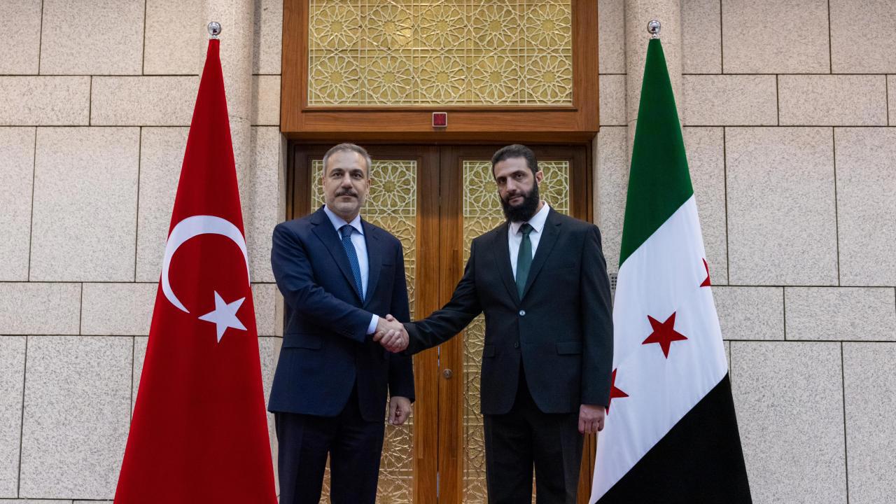 Fidan'ın Şam ziyareti dünya basınında tartışma yarattı