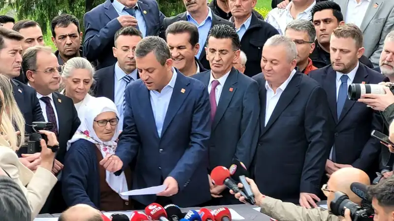 CHP’den Ekrem İmamoğlu'na Destek: İmza Kampanyası Başlatıldı!