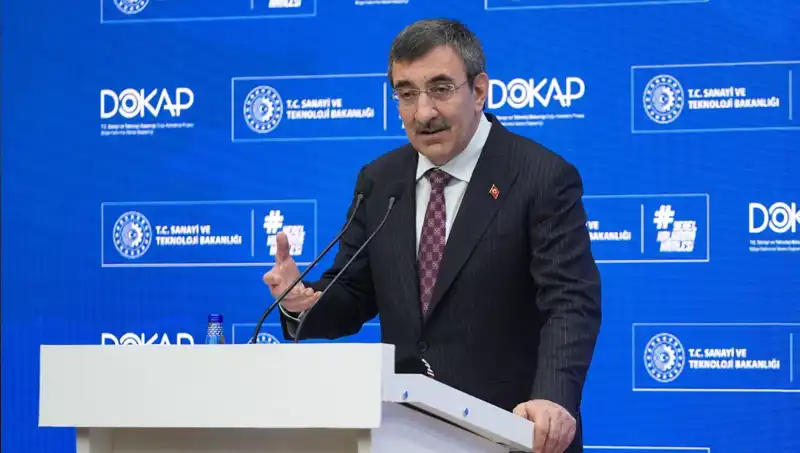 Cevdet Yılmaz'dan Ekonomi Stratejisi: Enflasyonu Düşürme Kararlılığı