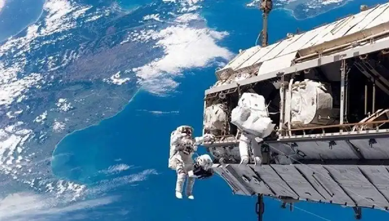 NASA ve Rusya, Uzay İstasyonu İçin Tarihi Bir Anlaşma Imzaladı