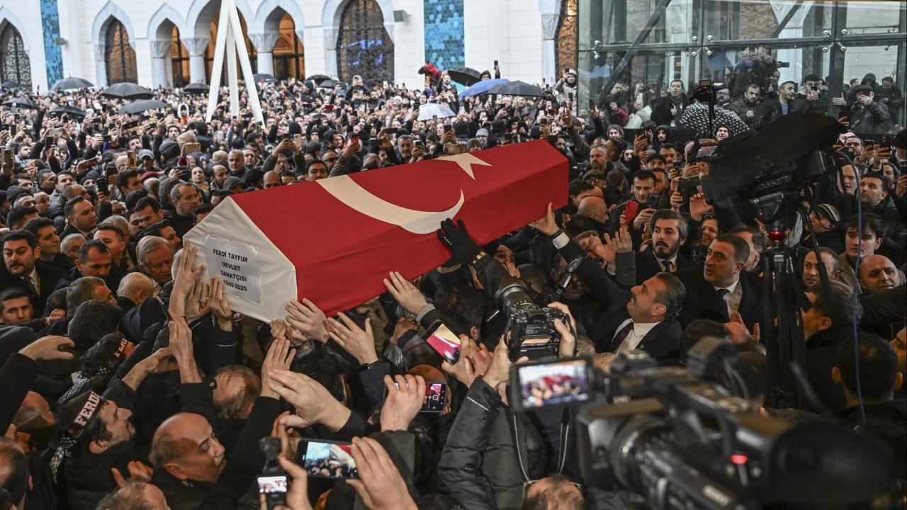 Ferdi Tayfur'un Son Yolculuğu