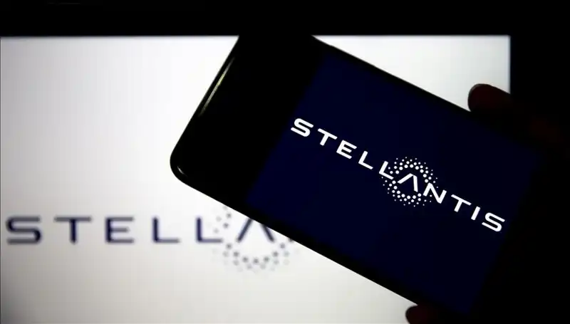 Stellantis Zor Bir Dönemden Geçiyor: Fabrika Kapanmaları Kapıda mı?