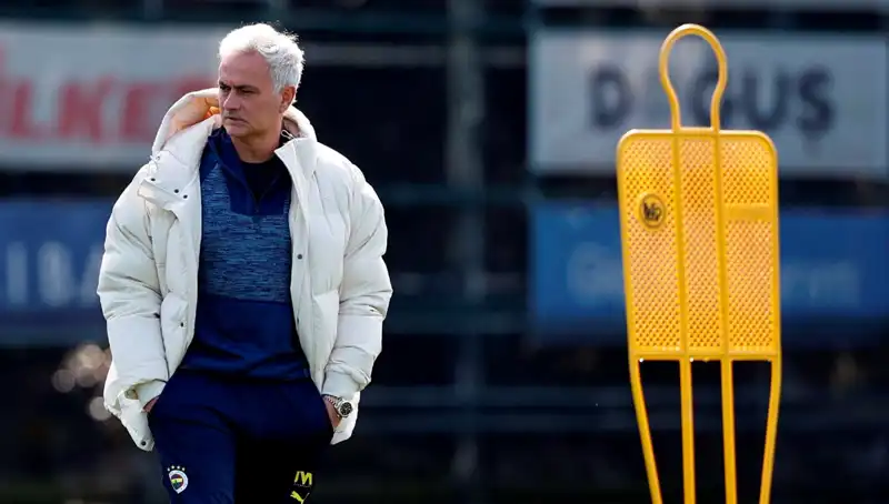 Mourinho’nun Stratejisi: Futbol Dünyasında İz Bırakan Bir Numara