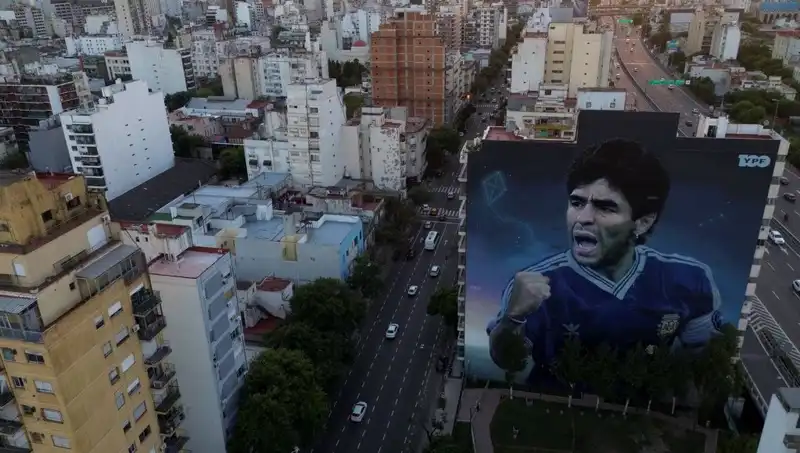 Maradona'nın Ölümü: Sağlık Çalışanları Hakkında Cinayet Davası Açıldı