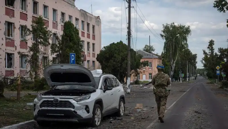Ukrayna'nın Son Umudu: Rus Güçleri Kursk'u Geri Alıyor