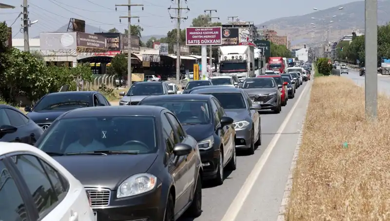 Aydın ve Muğla Arasında 60 Kilometrelik Araç Kuyruğu: Sebebi Nedir?
