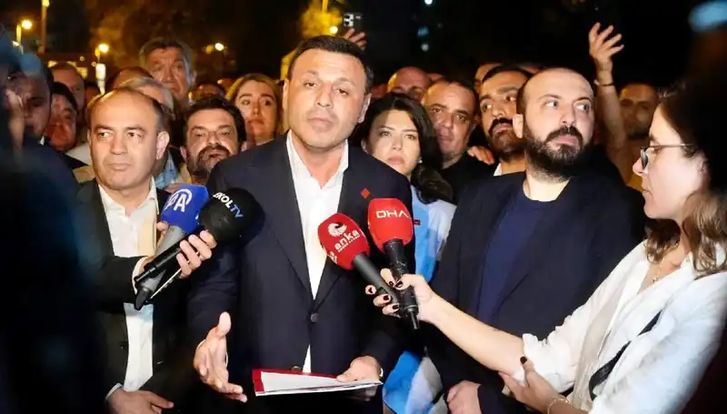CHP İstanbul İl Başkanı Özgür Çelik, Görevine Dair Önemli Açıklamalarda Bulundu