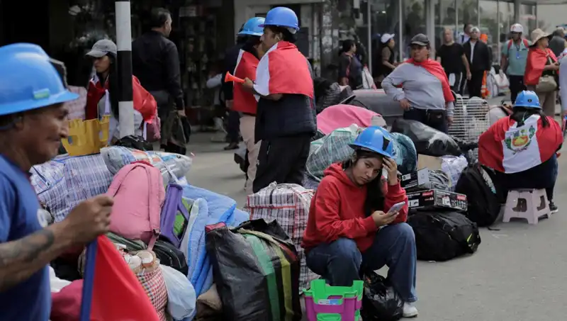 Peru'da Madenciler Sokakları Kapatıyor: Protestolar Neden Patlak Verdi?