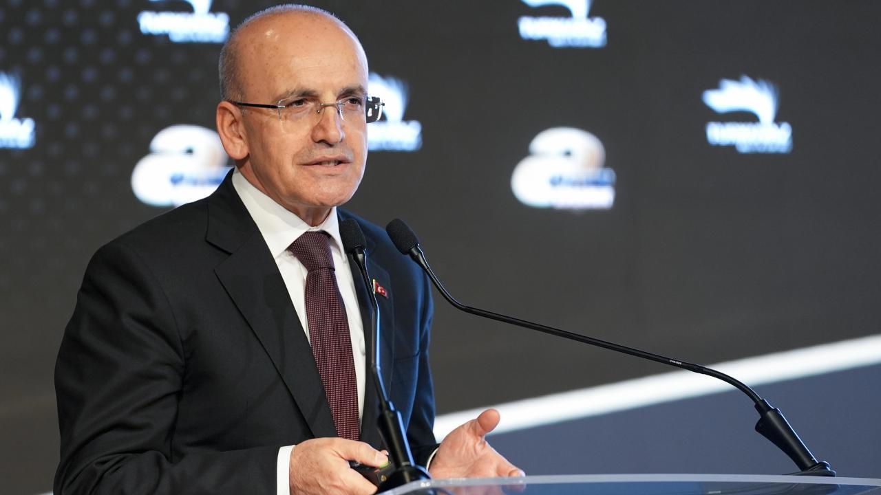 Bakan Şimşek: Enflasyonla ilgili olumlu gelişmeler var