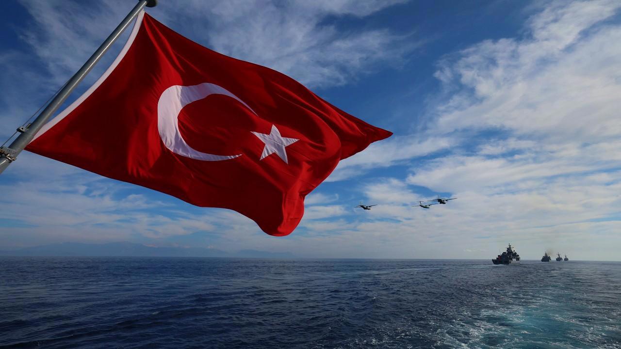 Türkler Avrupa'nın Gemilere Meydan Okuyor