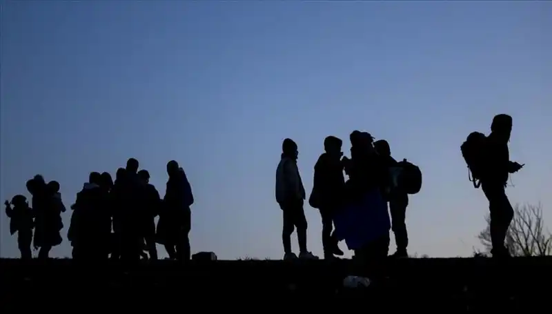 Kırklareli'nde 13 Düzensiz Göçmen Yakalandı: Sınır Güvenliği Artıyor