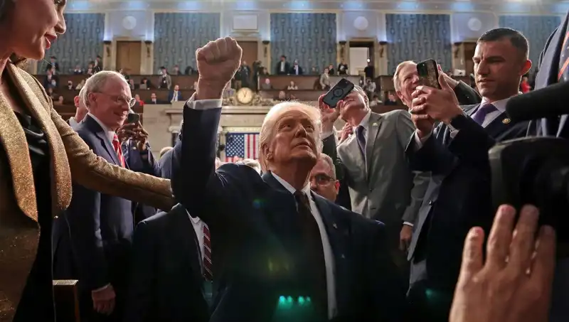 Başkentte Evsiz Krizi: Trump’tan Belediyeye Sert Çağrı