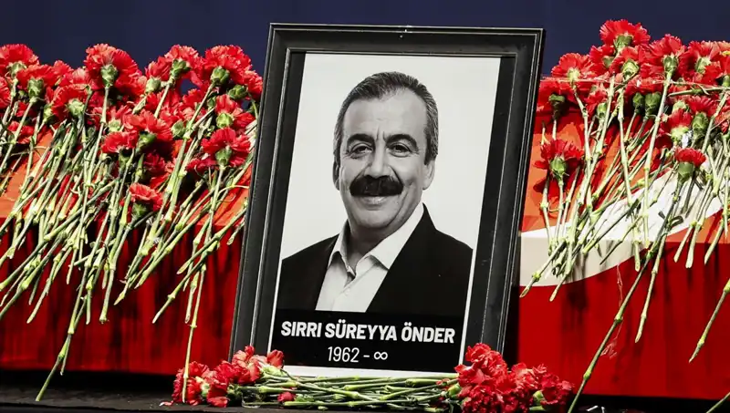 Sırrı Süreyya Önder'e Meclis'te Duygu Dolu Anma Töreni