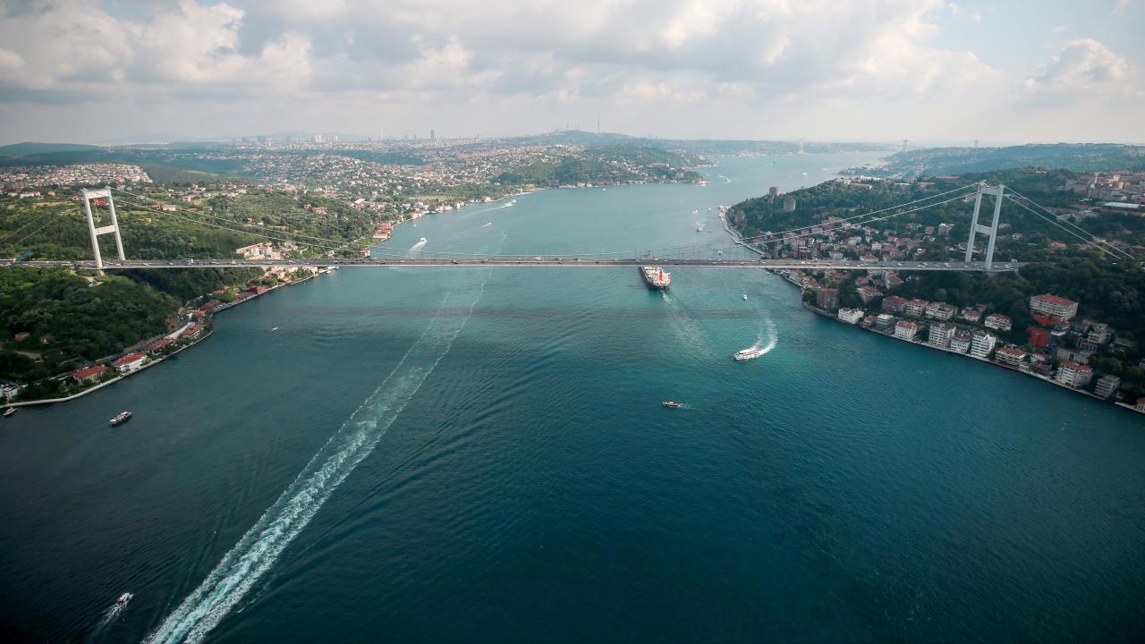 İstanbul Boğazı'nda Gemi Trafiği normalleşti
