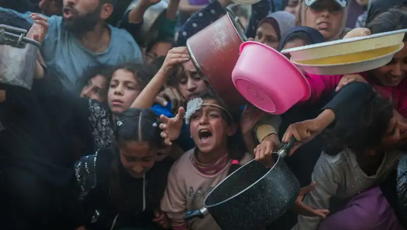 Gazze'de Açlık Krizi: Un Stokları Tükendi, Felaket Kapıda