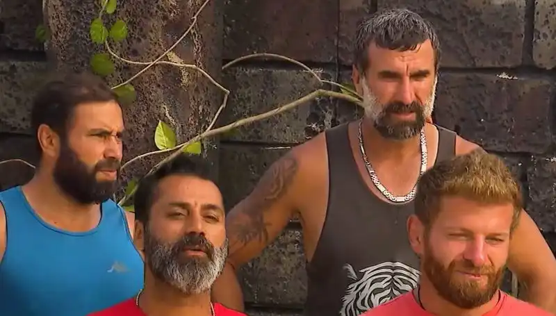 Survivor'da Şok Gelişme: Birleşme Turu Öncesi Veda Gecesi