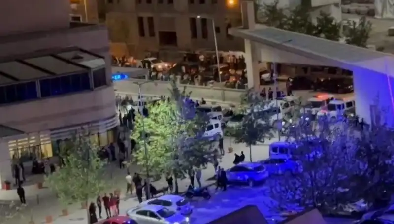 Halay Başında Kan Dolu Anlar: Bıçaklama ve Feci Saldırı